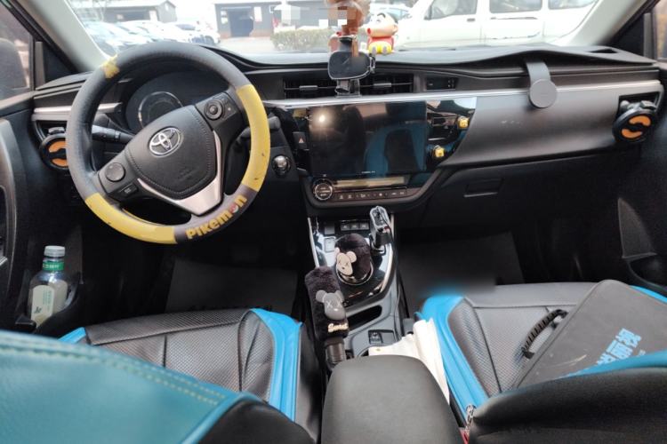 Used Toyota Levin 2016 Dual-Engine 1.8H GS E-CVT Elite Model with Sunroof Center Console