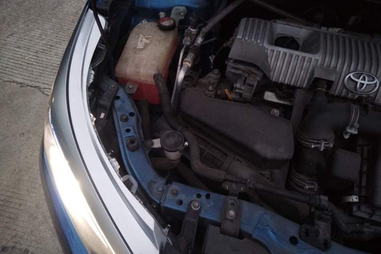 Used Toyota Levin 2016 Dual-Engine 1.8H GS-L E-CVT Leading Edition Engine Bay Right