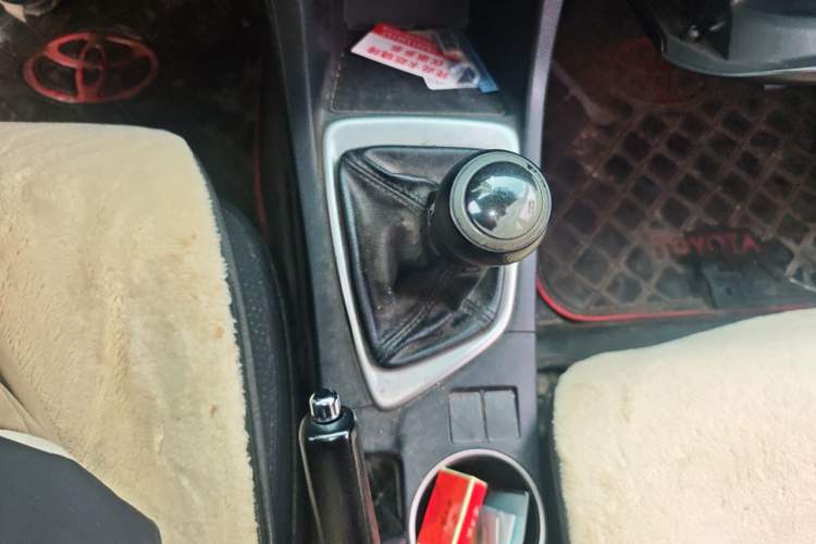 Used Toyota Levin 2016 1.6G Manual Elite Edition Gear Lever