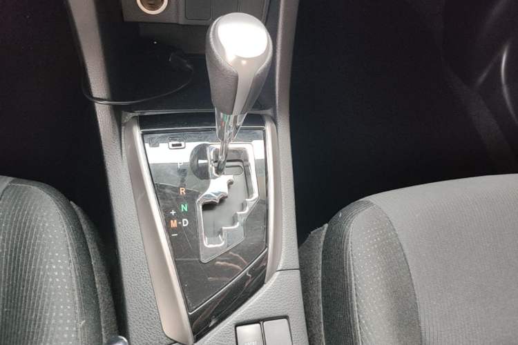 Used Toyota Levin 2016 1.6G CVT Elite Edition Gear Lever