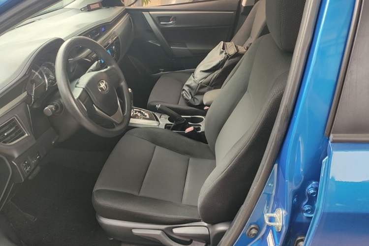 Used Toyota Levin 2016 1.6G CVT Elite Edition Left Front Seat