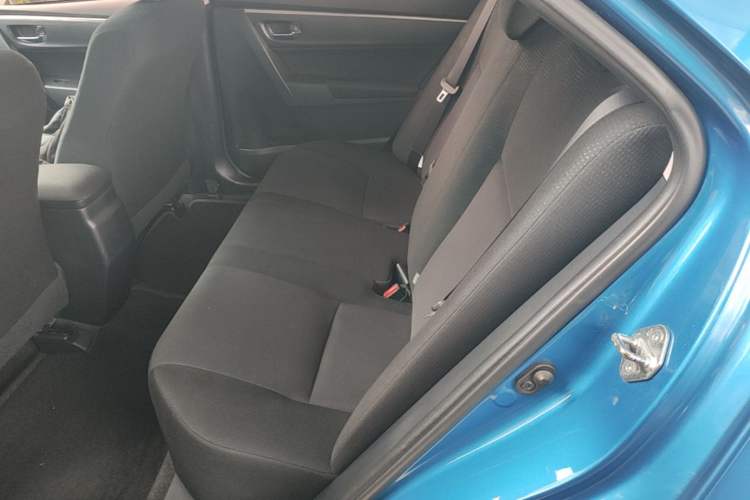 Used Toyota Levin 2016 1.6G CVT Elite Edition Left Rear Seat