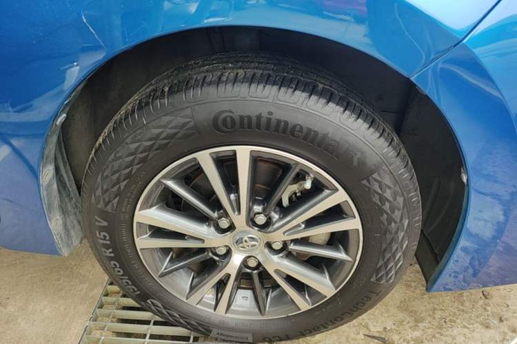 Used Toyota Levin 2016 1.6G CVT Elite Edition Right Front Wheel Hub