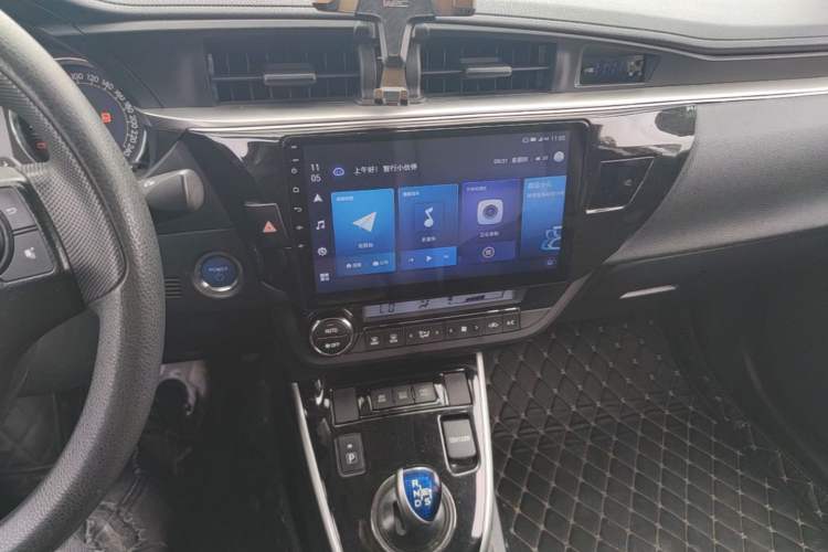 Used Toyota Levin 2016 Dual-Engine 1.8H GS E-CVT Elite Model with Sunroof Audio And AC Panel