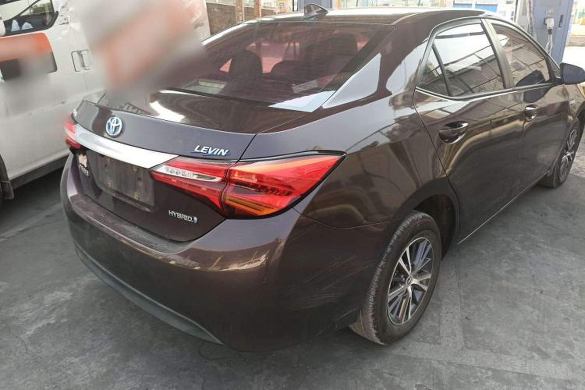Used Toyota Levin 2016 Dual-Engine 1.8H GS E-CVT Elite Model with Sunroof Exterior 5