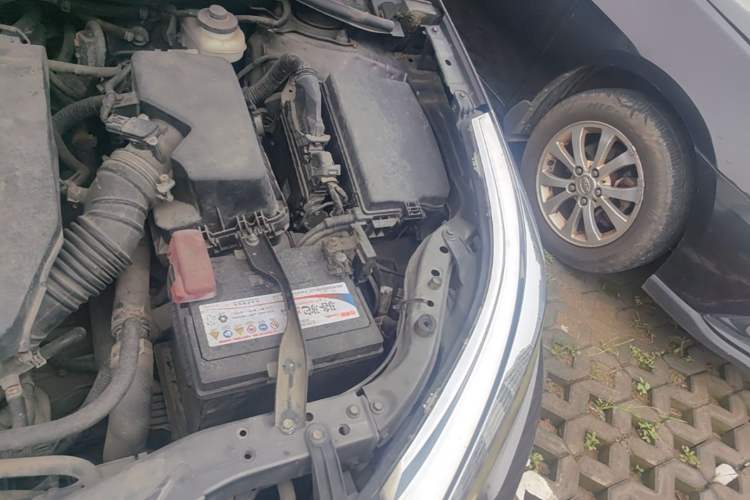 Used Toyota Levin 2016 1.6G CVT Elite Edition Engine Bay Left
