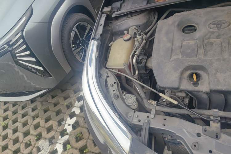 Used Toyota Levin 2016 1.6G CVT Elite Edition Engine Bay Right
