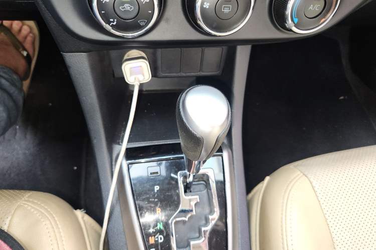 Used Toyota Levin 2016 1.6G CVT Elite Edition Gear Lever