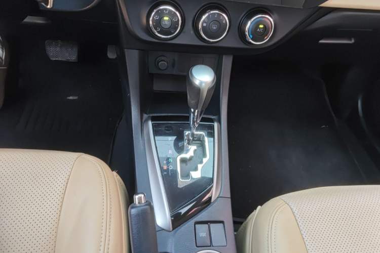Used Toyota Levin 2016 1.6G CVT Elite Edition Gear Lever