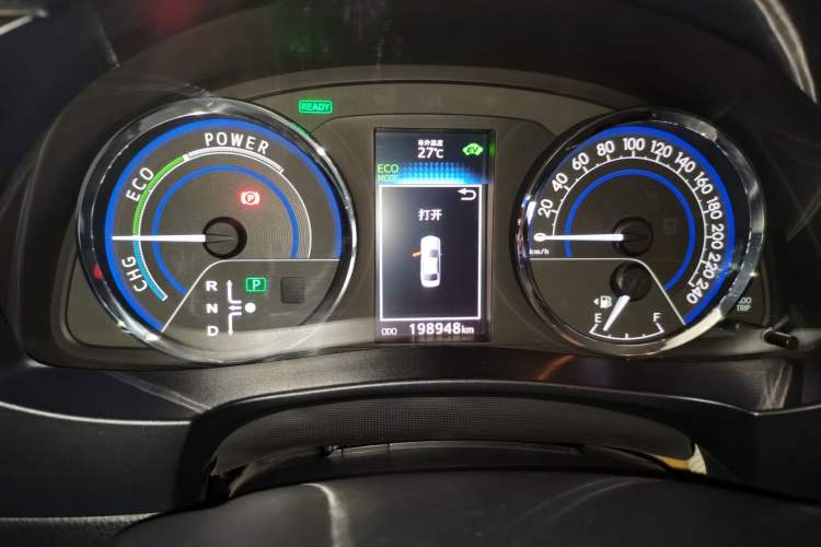 Used Toyota Levin 2016 Dual-Engine 1.8H GS E-CVT Elite Model with Sunroof Instrument Cluster