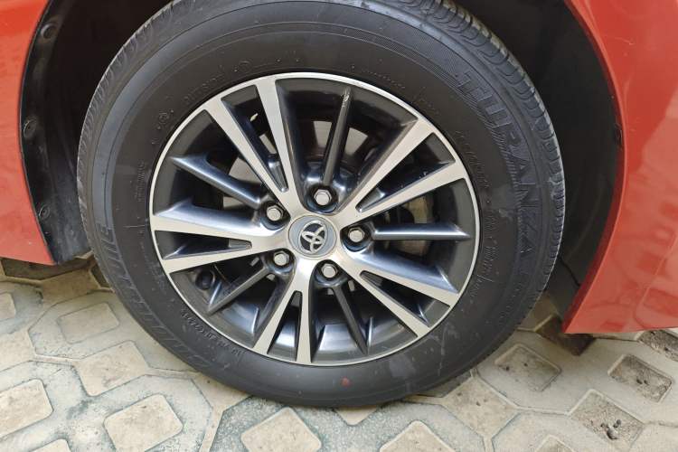 Used Toyota Levin 2016 1.6G CVT Elite Edition Right Front Wheel Hub