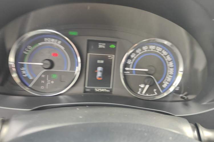 Used Toyota Levin 2016 Dual-Engine 1.8H GS E-CVT Elite Model with Sunroof Instrument Cluster