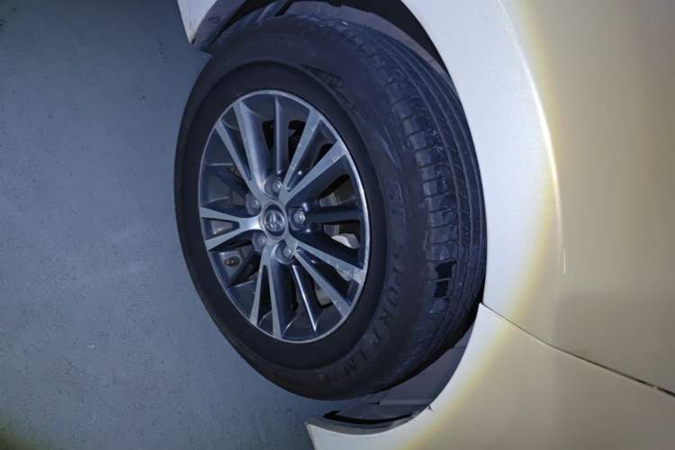Used Toyota Levin 2016 1.6G CVT Elite Edition Right Front Wheel Hub