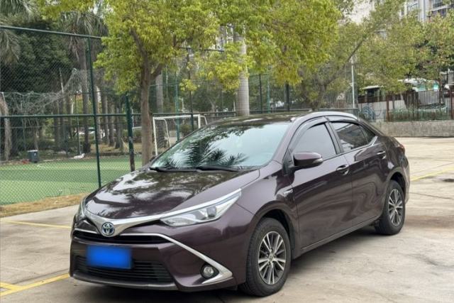 Used Toyota Levin 2016 Dual-Engine 1.8H GS E-CVT Elite Model with Sunroof