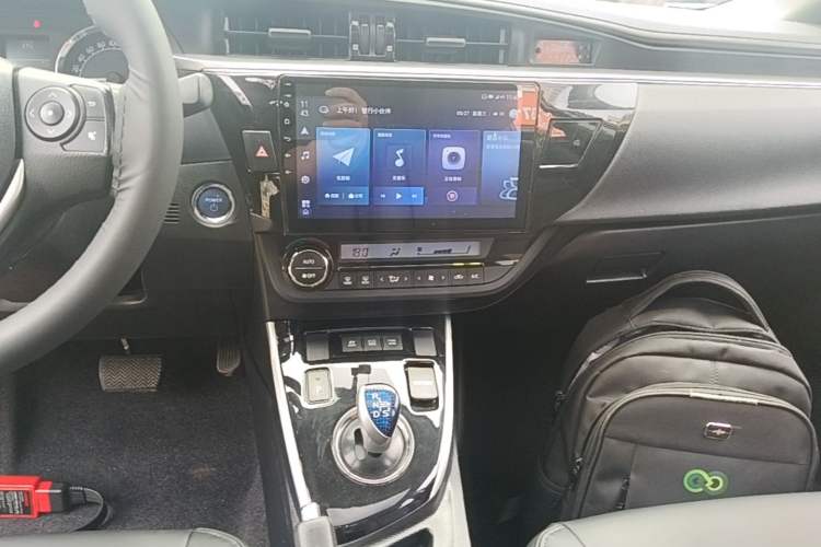 Used Toyota Levin 2016 Dual-Engine 1.8H GS E-CVT Elite Model with Sunroof Audio And AC Panel