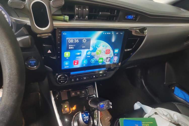 Used Toyota Levin 2016 Dual-Engine 1.8H GS E-CVT Elite Model with Sunroof Audio And AC Panel