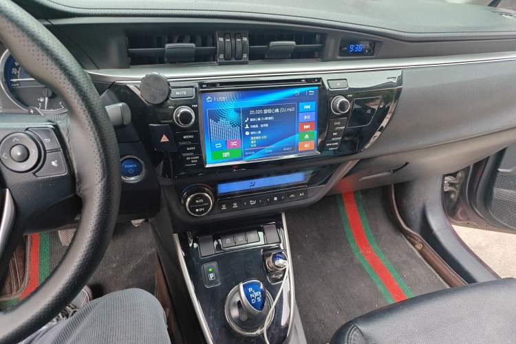Used Toyota Levin 2016 Dual-Engine 1.8H GS E-CVT Elite Model with Sunroof Audio And AC Panel