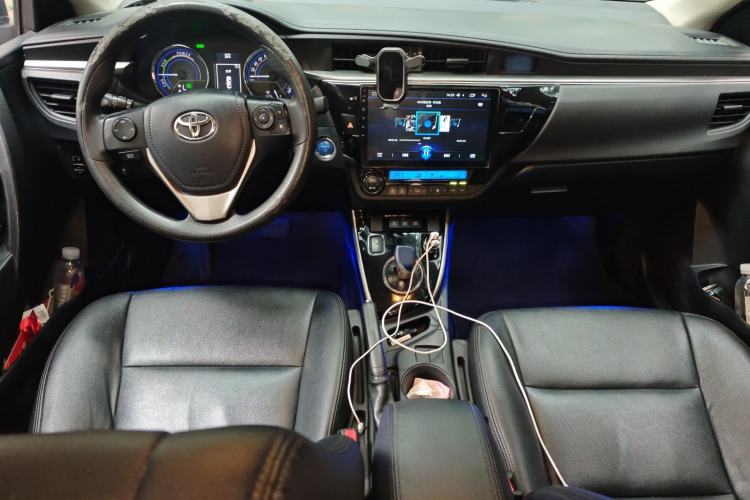 Used Toyota Levin 2016 Dual-Engine 1.8H GS E-CVT Elite Model with Sunroof Center Console