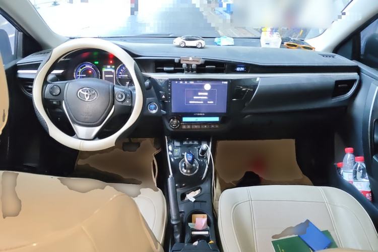 Used Toyota Levin 2016 Dual-Engine 1.8H GS E-CVT Elite Model with Sunroof Center Console