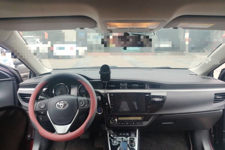 Used Toyota Levin 2016 Dual-Engine 1.8H GS E-CVT Elite Model with Sunroof Center Console