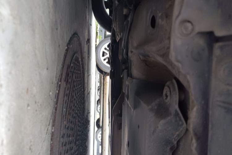 Used Toyota Levin 2016 Dual-Engine 1.8H GS-L E-CVT Leading Edition Chassis Front Left