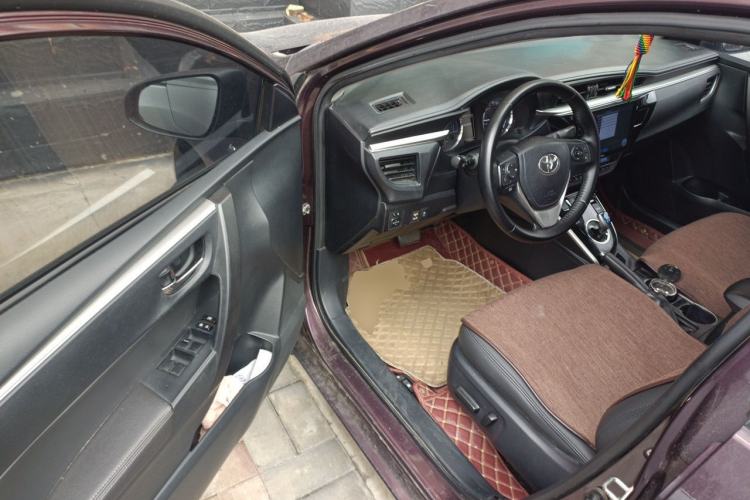 Used Toyota Levin 2016 Dual-Engine 1.8H GS-L E-CVT Leading Edition Driver Seat