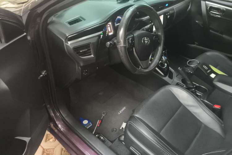 Used Toyota Levin 2016 Dual-Engine 1.8H GS-L E-CVT Leading Edition Driver Seat