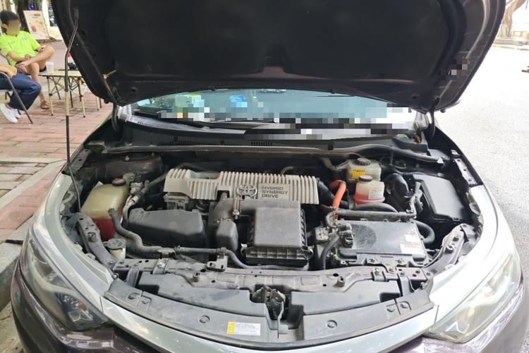Used Toyota Levin 2016 Dual-Engine 1.8H GS E-CVT Elite Model with Sunroof Engine Bay