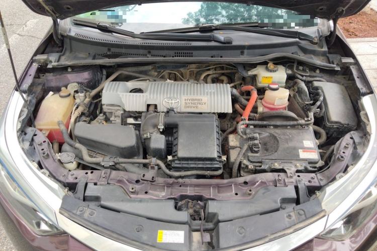 Used Toyota Levin 2016 Dual-Engine 1.8H GS E-CVT Elite Model with Sunroof Engine Bay