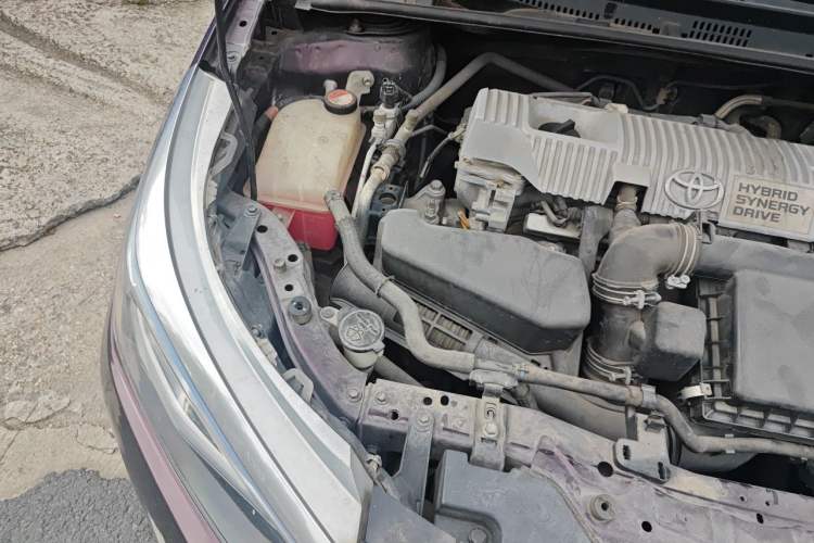Used Toyota Levin 2016 Dual-Engine 1.8H GS-L E-CVT Leading Edition Engine Bay Right
