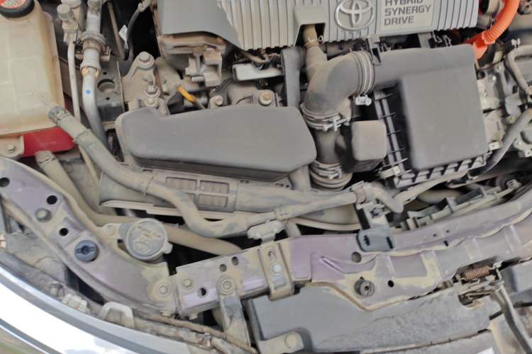 Used Toyota Levin 2016 Dual-Engine 1.8H V E-CVT Luxury Edition Engine Bay Right