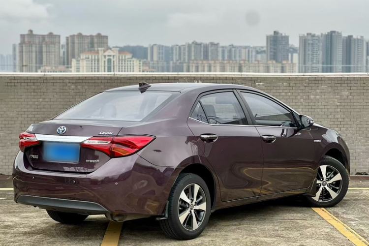 Used Toyota Levin 2016 Dual-Engine 1.8H V E-CVT Luxury Edition Exterior 8