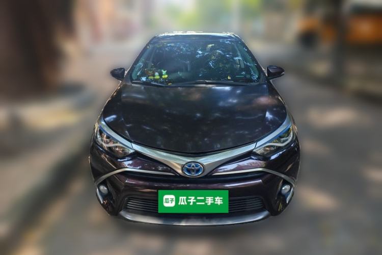 Used Toyota Levin 2016 Dual-Engine 1.8H GS E-CVT Elite Model with Sunroof Front