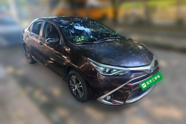 Used Toyota Levin 2016 Dual-Engine 1.8H GS E-CVT Elite Model with Sunroof Front Right 45 Deg