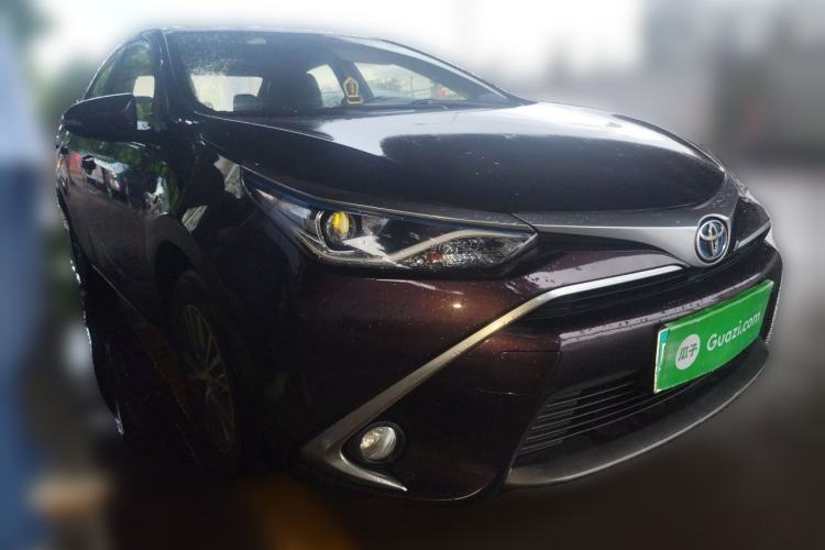 Used Toyota Levin 2016 Dual-Engine 1.8H GS E-CVT Elite Model with Sunroof Front Right 45 Deg