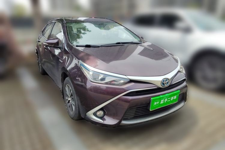 Used Toyota Levin 2016 Dual-Engine 1.8H GS E-CVT Elite Model with Sunroof Front Right 45 Deg