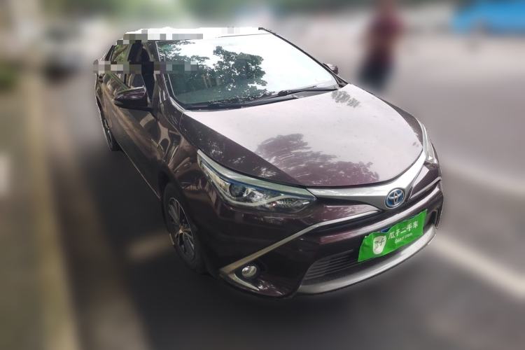 Used Toyota Levin 2016 Dual-Engine 1.8H GS E-CVT Elite Model with Sunroof Front Right 45 Deg