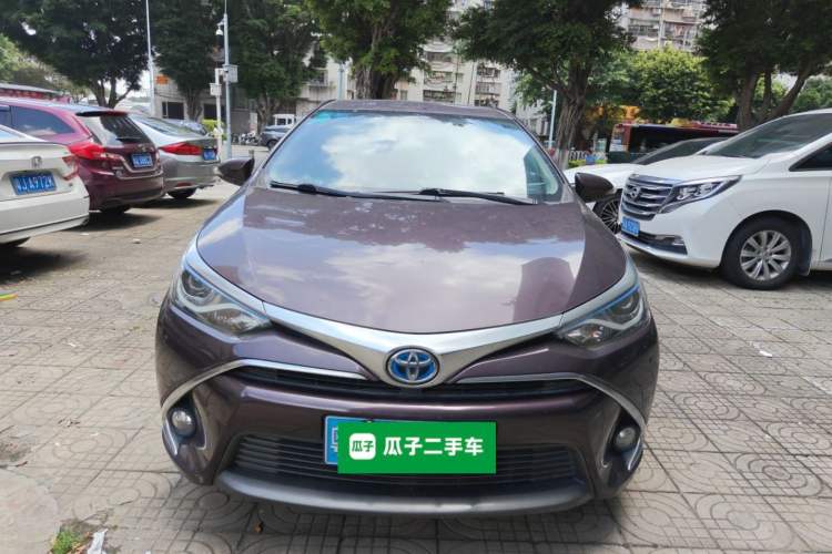 Used Toyota Levin 2016 Dual-Engine 1.8H GS E-CVT Elite Model with Sunroof Front