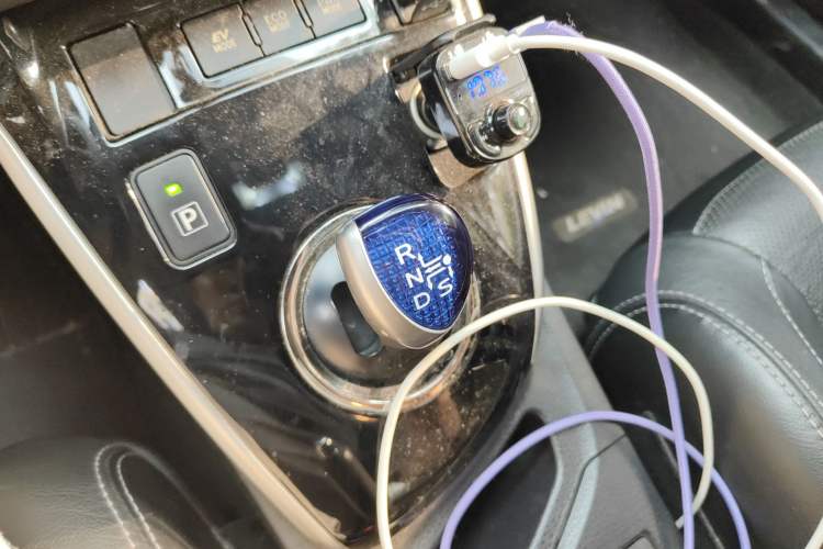 Used Toyota Levin 2016 Dual-Engine 1.8H GS-L E-CVT Leading Edition Gear Lever