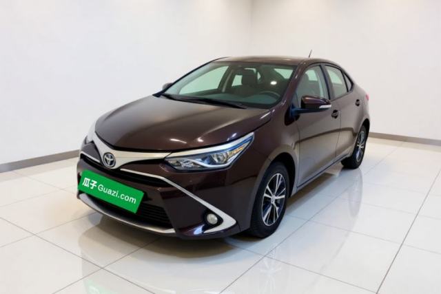 Toyota Levin 2016 Dual-Engine 1.8H GS E-CVT Elite Model with Sunroof usado