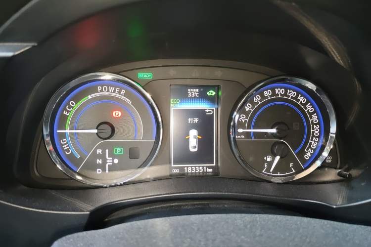 Used Toyota Levin 2016 Dual-Engine 1.8H GS E-CVT Elite Model with Sunroof Instrument Cluster