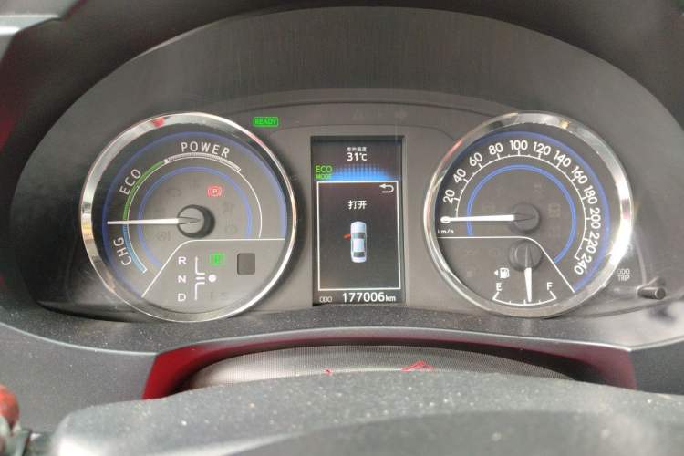 Used Toyota Levin 2016 Dual-Engine 1.8H GS E-CVT Elite Model with Sunroof Instrument Cluster