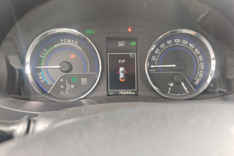 Used Toyota Levin 2016 Dual-Engine 1.8H GS E-CVT Elite Model with Sunroof Instrument Cluster