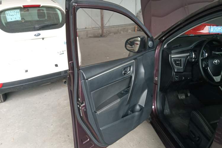 Used Toyota Levin 2016 Dual-Engine 1.8H V E-CVT Luxury Edition Left Front Door Interior