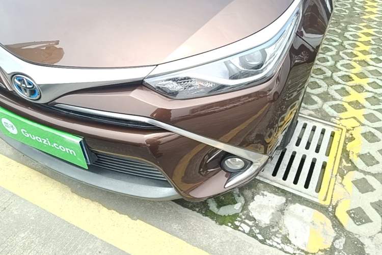 Used Toyota Levin 2016 Dual-Engine 1.8H GS E-CVT Elite Model with Sunroof Left Front Headlight