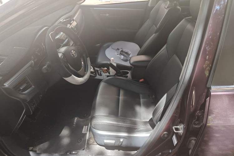 Used Toyota Levin 2016 Dual-Engine 1.8H V E-CVT Luxury Edition Left Front Seat