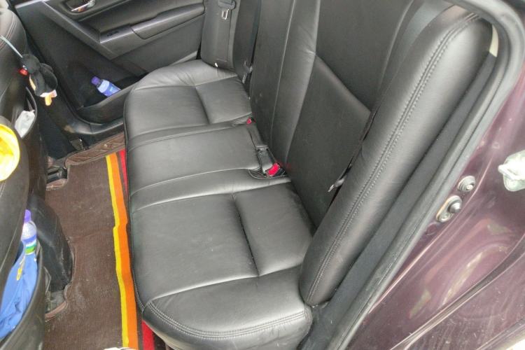 Used Toyota Levin 2016 Dual-Engine 1.8H GS E-CVT Elite Model with Sunroof Left Rear Seat