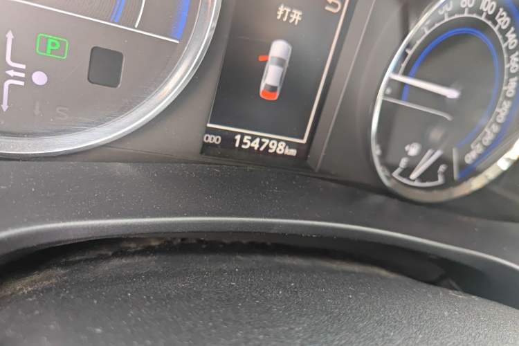 Used Toyota Levin 2016 Dual-Engine 1.8H GS-L E-CVT Leading Edition Odometer Close Up