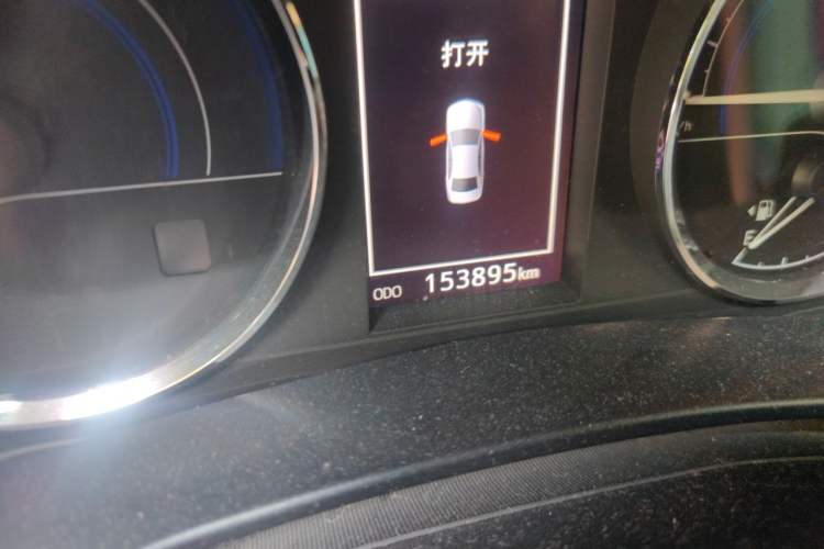 Used Toyota Levin 2016 Dual-Engine 1.8H V E-CVT Luxury Edition Odometer Close Up