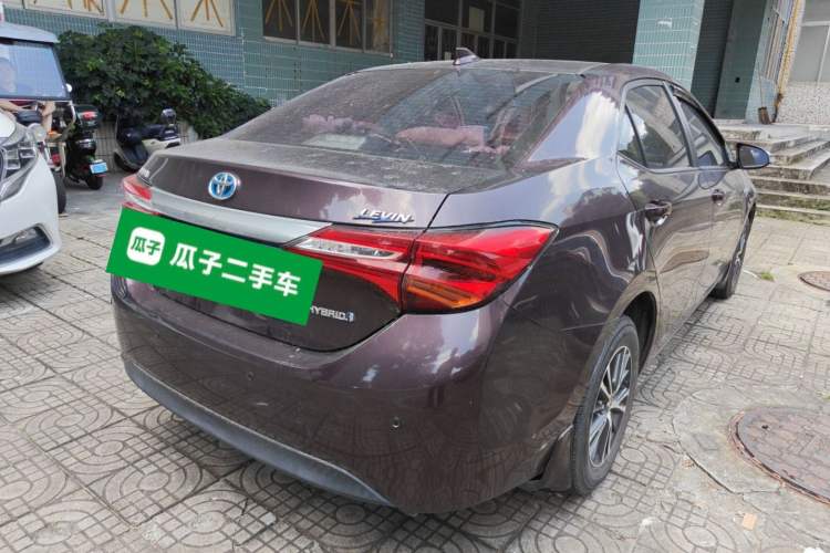 Used Toyota Levin 2016 Dual-Engine 1.8H GS E-CVT Elite Model with Sunroof Rear Right 45 Deg